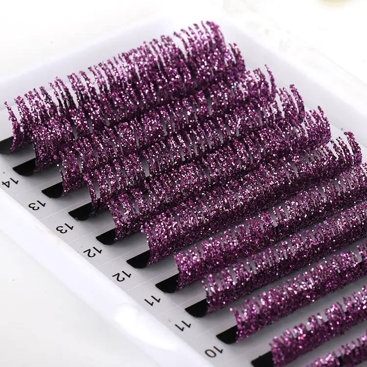 Napa Sampeyan Kudu Coba Ekstensi Bulu Mata Glitter Ungu?